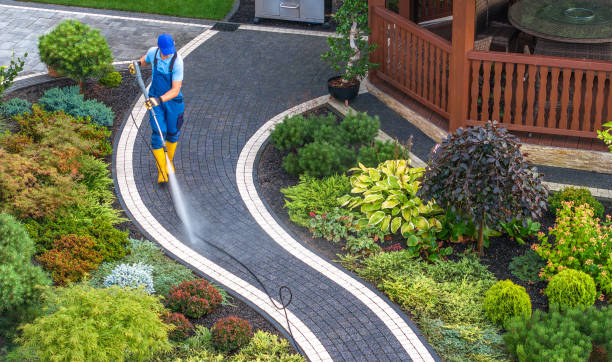 Why Choose Our Certified Pressure Washing Experts for Your Project Needs in Nederland, TX?